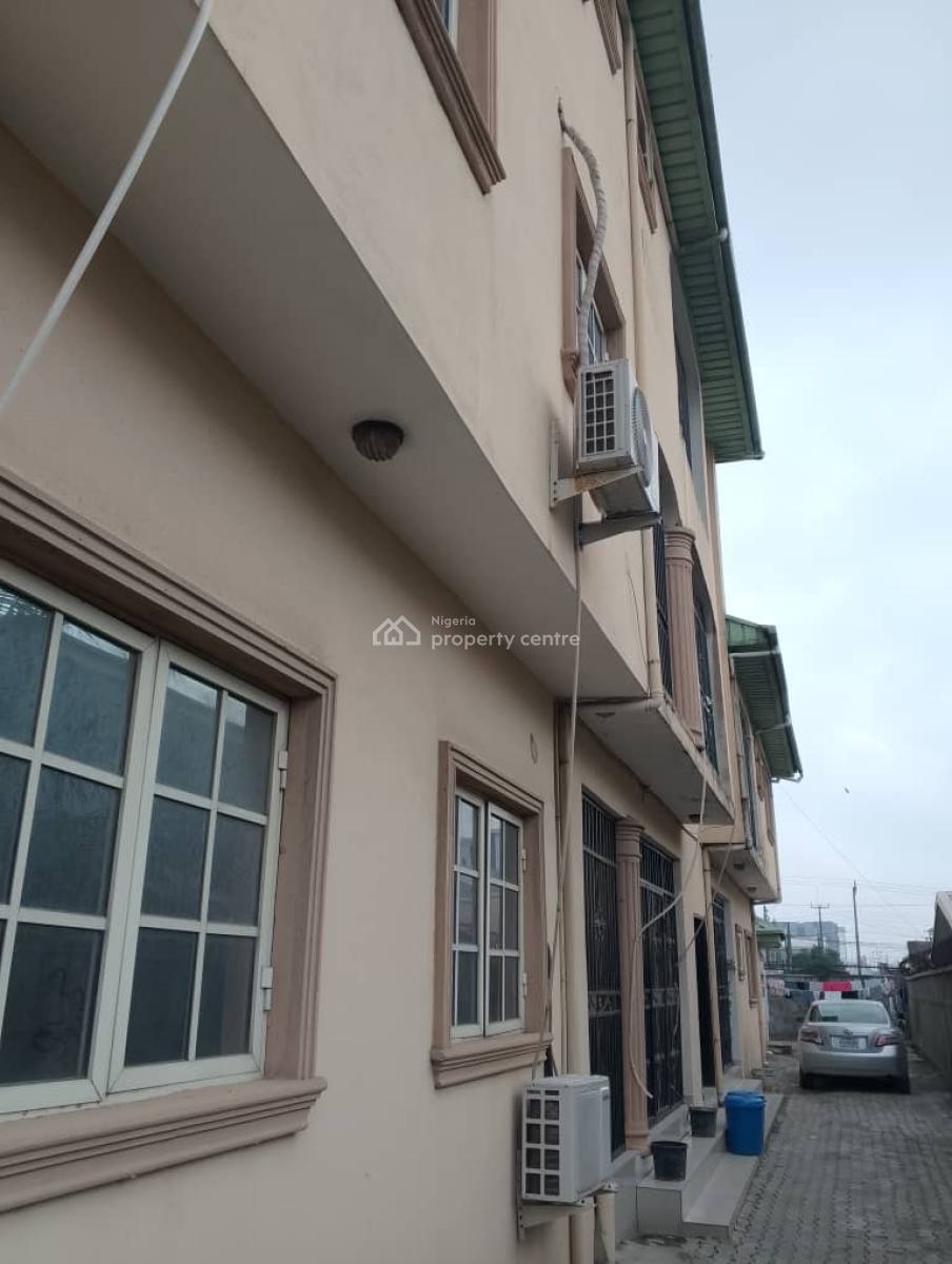 3 Bedrooms Apartment, Ikate Elegushi Palace, Lekki, Lagos, Flat / Apartment for Rent