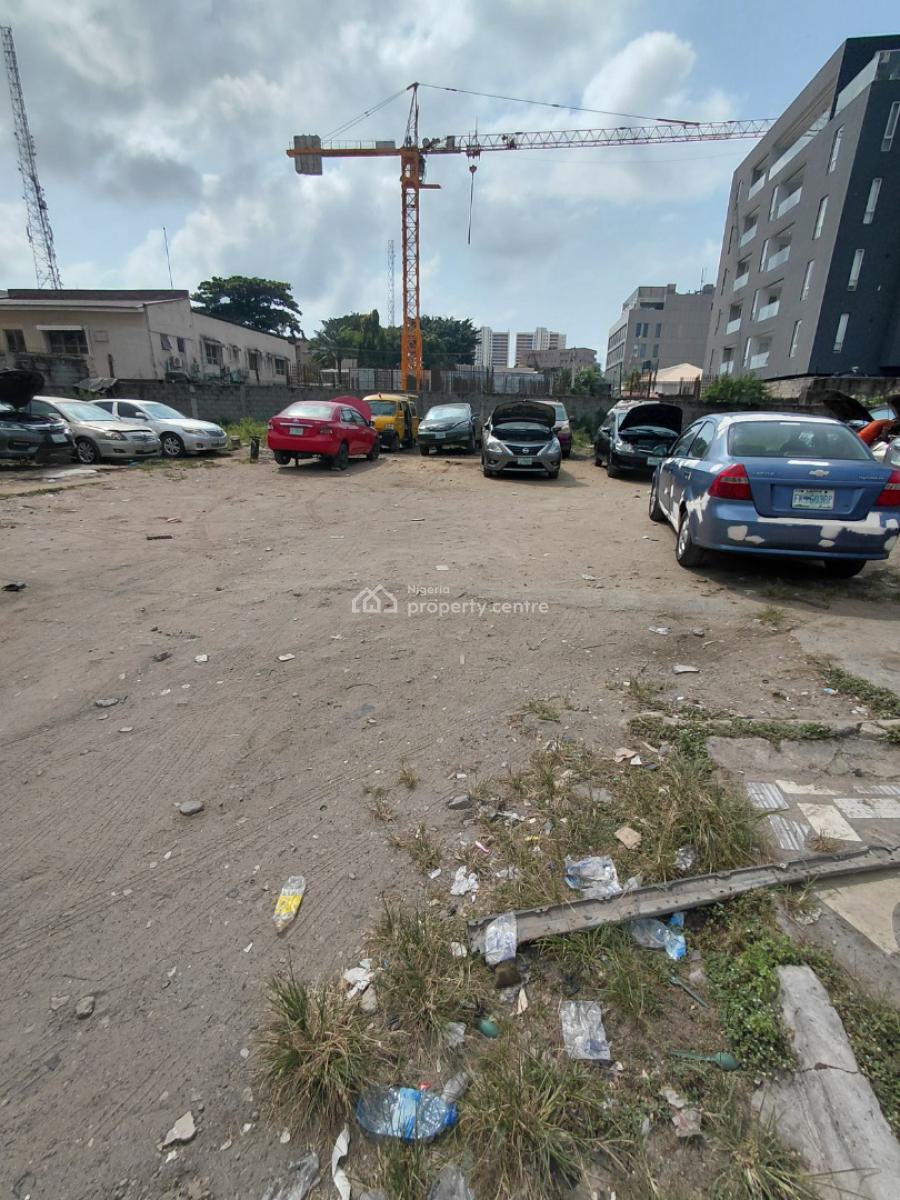 an Undeveloped Piece of Land Measuring 1,599 Sqm, Oyin Jolayemi, Victoria Island (vi), Lagos, Mixed-use Land for Sale