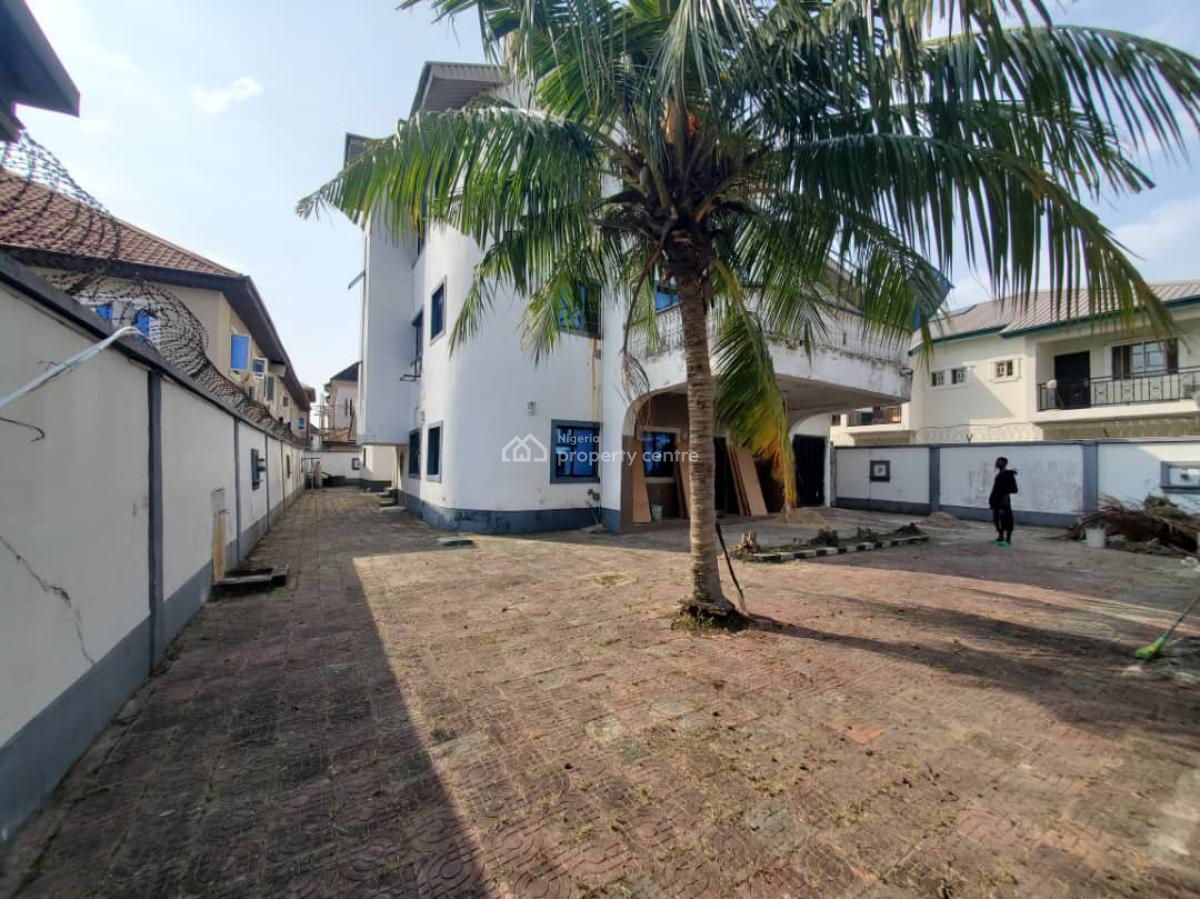 7 Bedrooms Standard Duplex, No 5 Tulip Close, Peninsula Garden Estate, Sangotedo, Ajah, Lagos, House for Sale