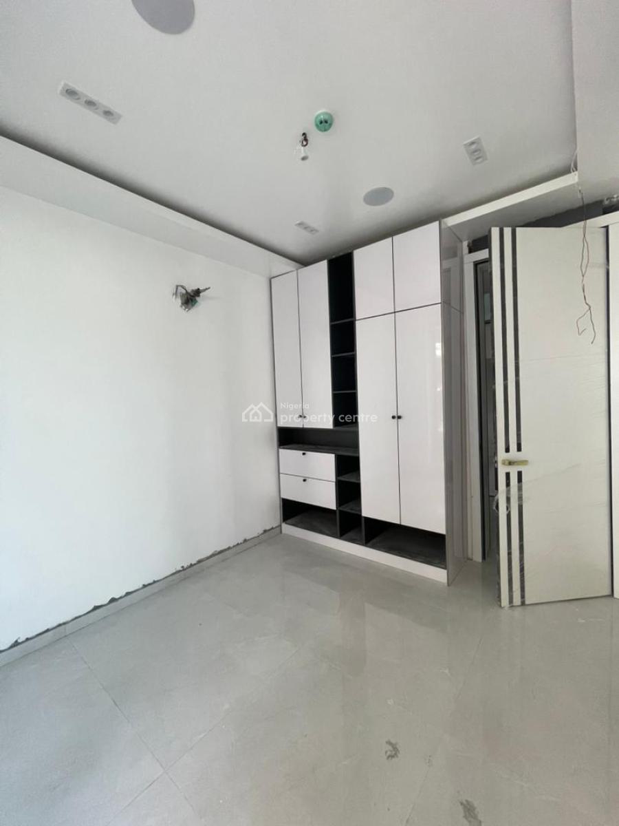 Exquisite 5 Bedroom Semi-ditached Duplex with 2 Bqs, Ikate, Lekki, Lagos, Semi-detached Duplex for Sale