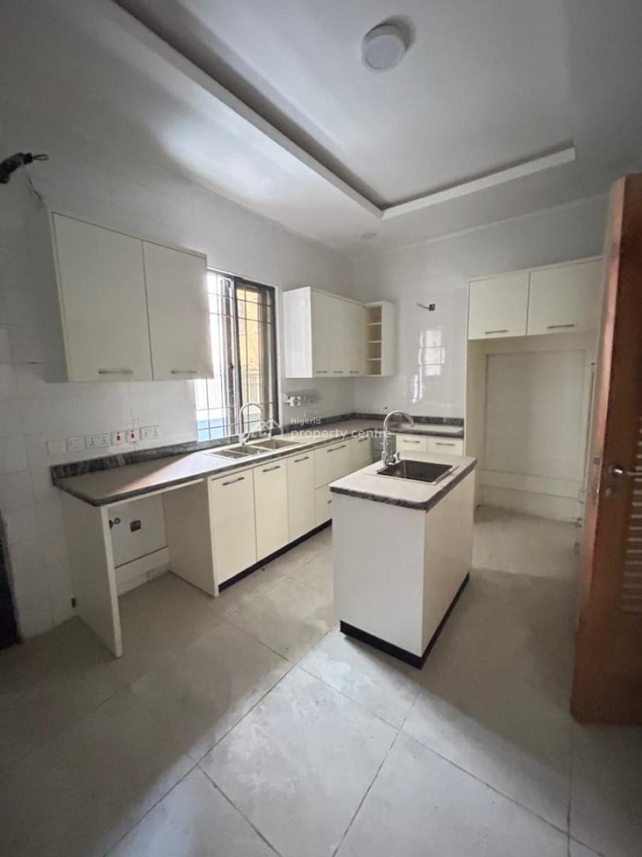 5 Bedroom Detached Duplex with Boys Quarters, Lekki Phase 1, Lekki, Lagos, Detached Duplex for Sale
