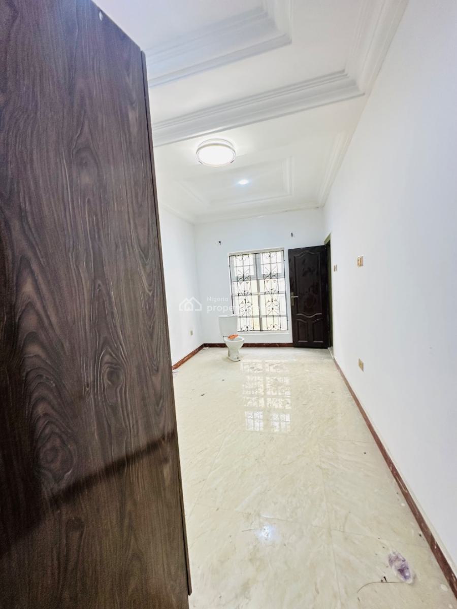 Beautifully Built 3 Bedroom Apartment (4 Units Available), Lekki Phase 1, Lekki, Lagos, Flat / Apartment for Rent