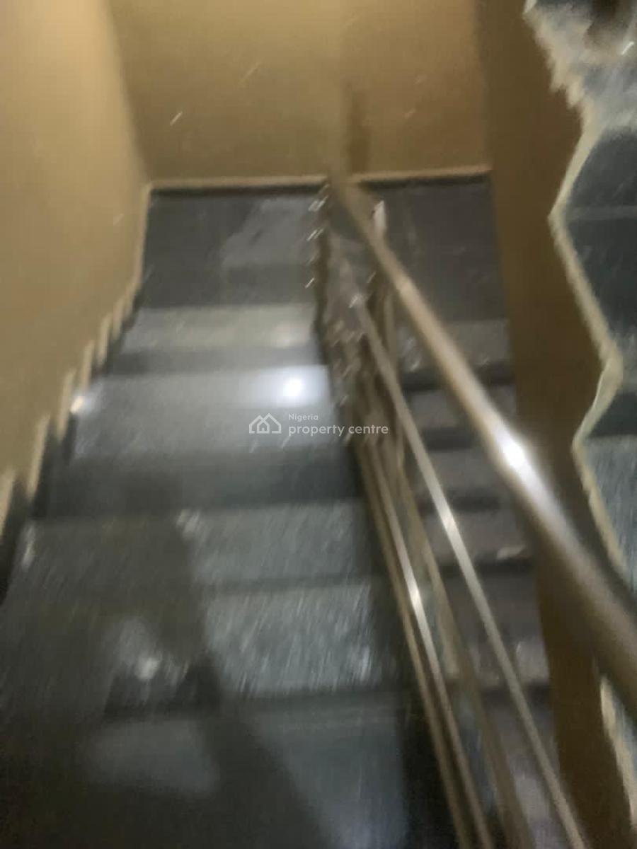 3 Bedroom Apartment with Bq, First Floor, Wuye, Abuja, Block of Flats for Sale