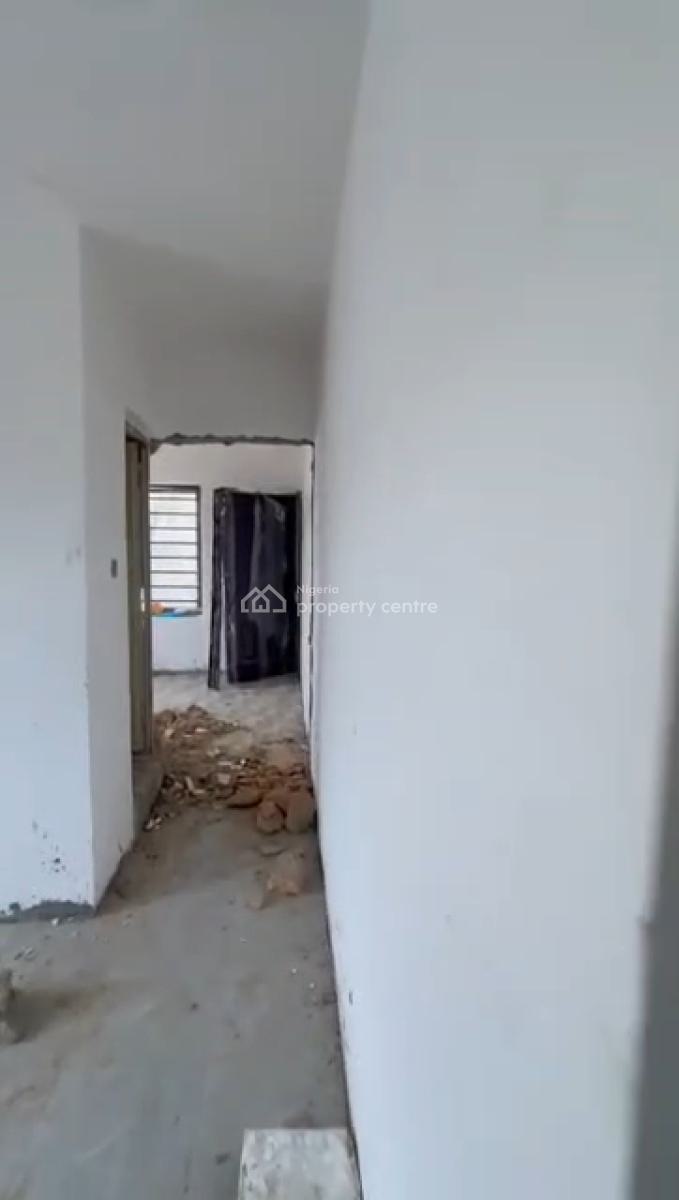 Executive, Very Decent, Standard  Units of Miniflat, Off Folagoro, Shomolu, Lagos, Mini Flat (room and Parlour) for Rent