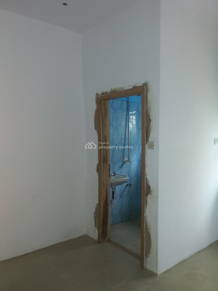 2 Bedroom Flat, Extension., Omole Phase 2, Ikeja, Lagos, Flat / Apartment for Rent