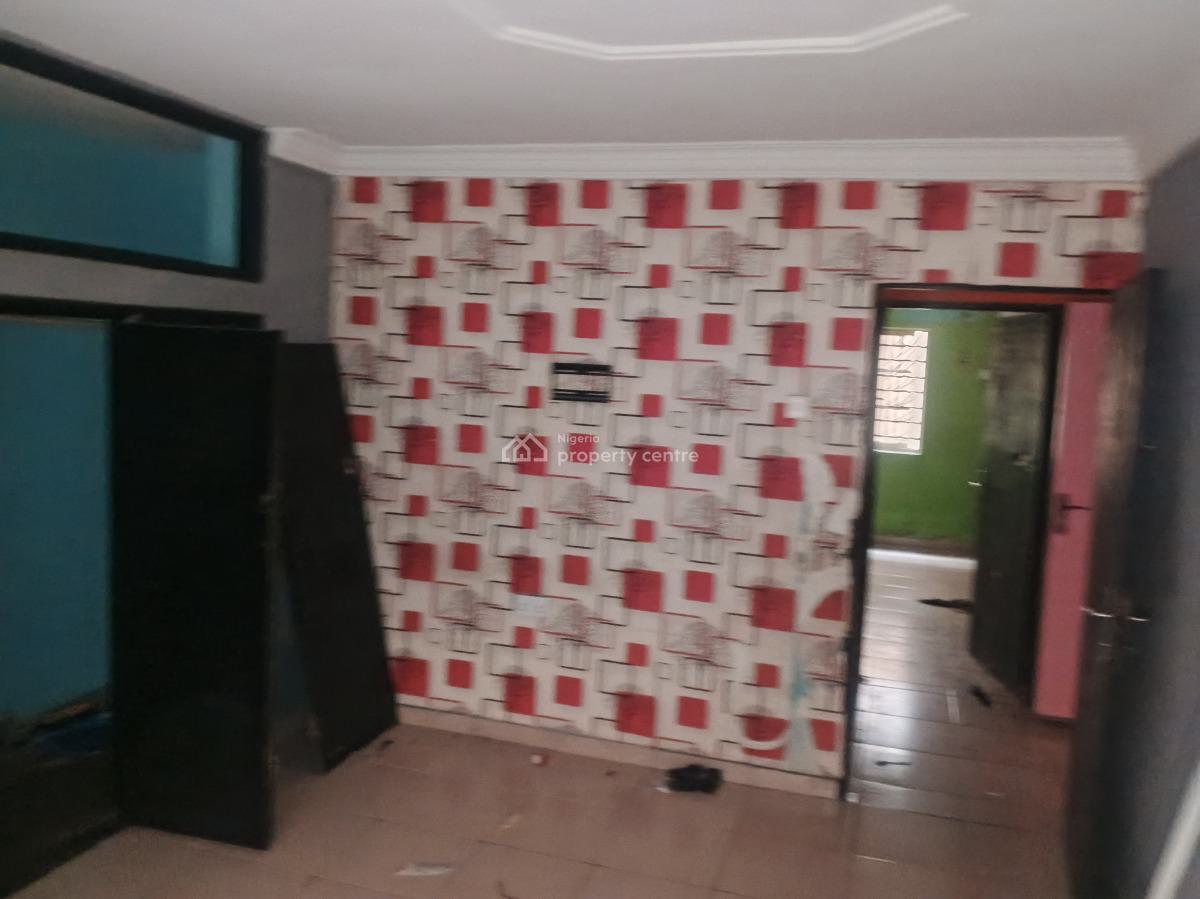 3 Bedrooms Ground Floor Flat in a Block of 4 Flats, Sumola Street, Mende, Maryland, Lagos, Flat / Apartment for Rent