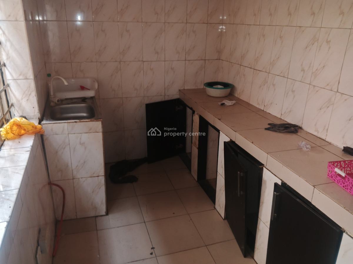 3 Bedrooms Ground Floor Flat in a Block of 4 Flats, Sumola Street, Mende, Maryland, Lagos, Flat / Apartment for Rent