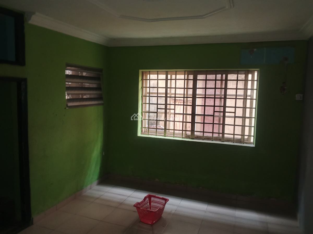 3 Bedrooms Ground Floor Flat in a Block of 4 Flats, Sumola Street, Mende, Maryland, Lagos, Flat / Apartment for Rent