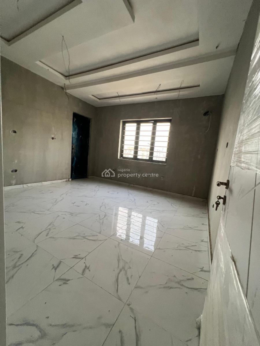 Beautifully Built 2 Bedroom Apartment in a Well Secure Environment, Lekki Phase 1, Lekki, Lagos, Flat / Apartment for Sale