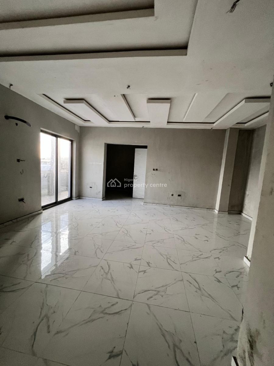 Beautifully Built 2 Bedroom Apartment in a Well Secure Environment, Lekki Phase 1, Lekki, Lagos, Flat / Apartment for Sale