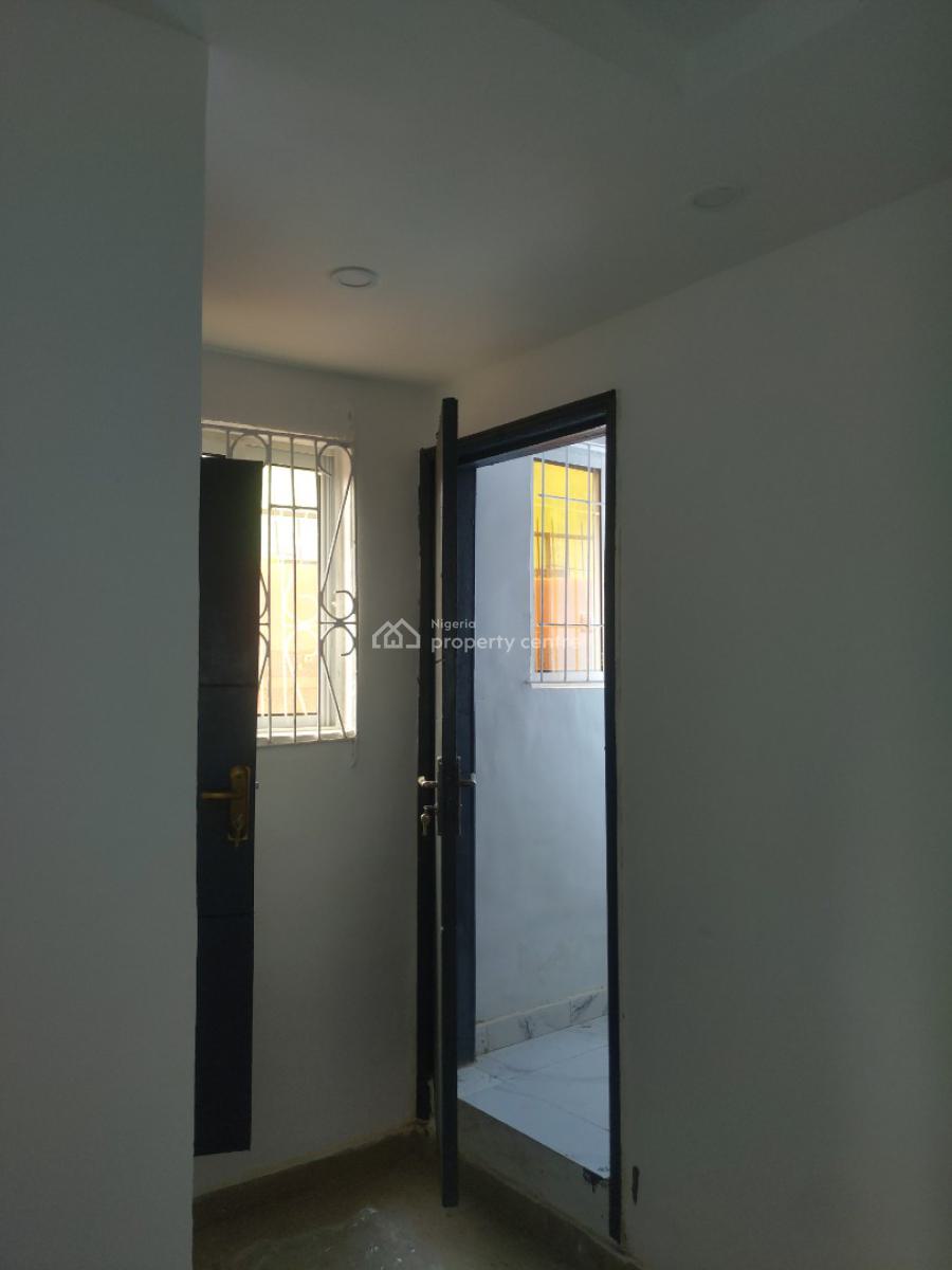 2 Bedroom, Extension, Omole Phase 2, Ikeja, Lagos, Flat / Apartment for Rent