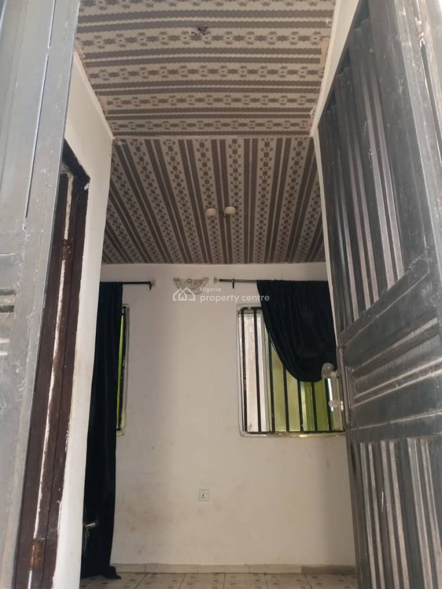 Bedroom and Parlour, Sunny Villa, Badore Road, Ajah, Lagos, Mini Flat (room and Parlour) for Rent