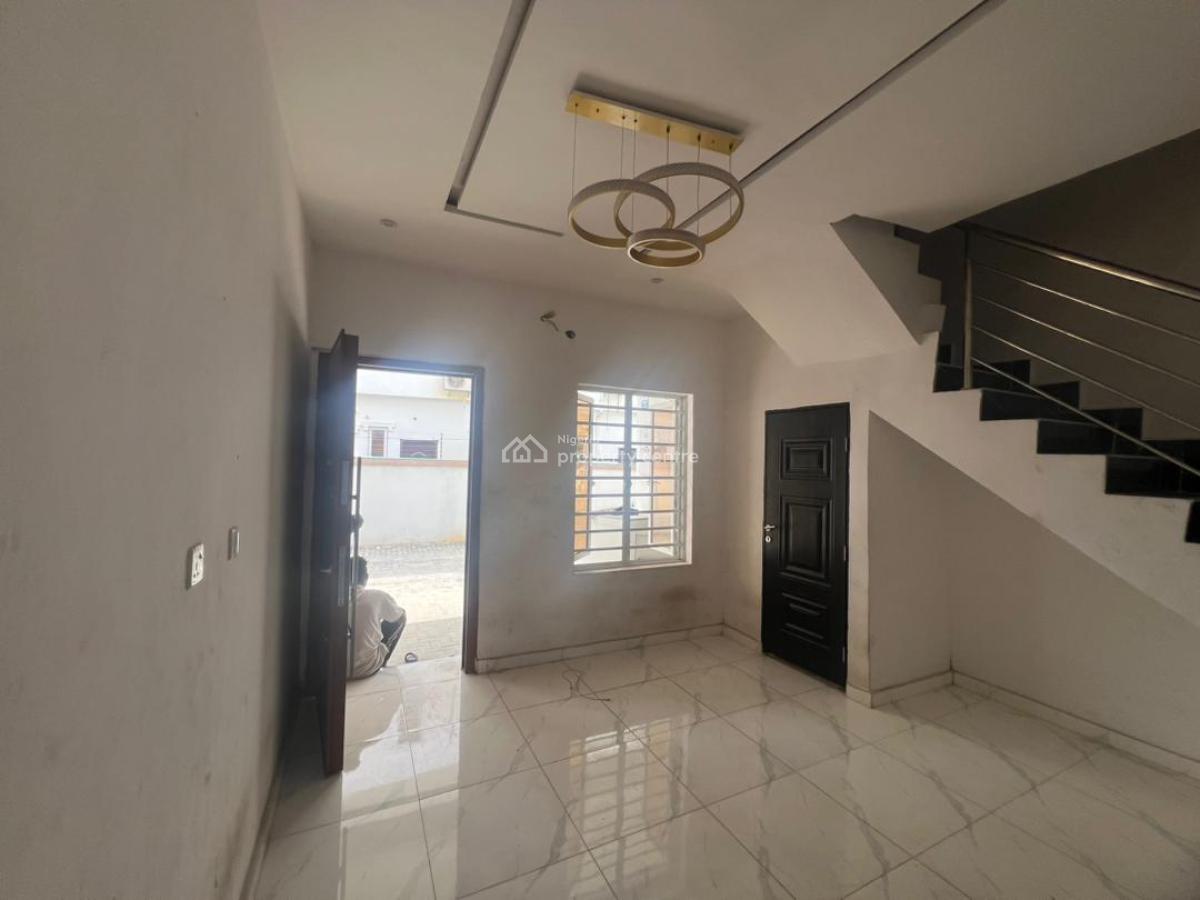 3 Bedrooms Terrace Duplex, Villa Estate, Ikota, Lekki, Lagos, Terraced Duplex for Sale