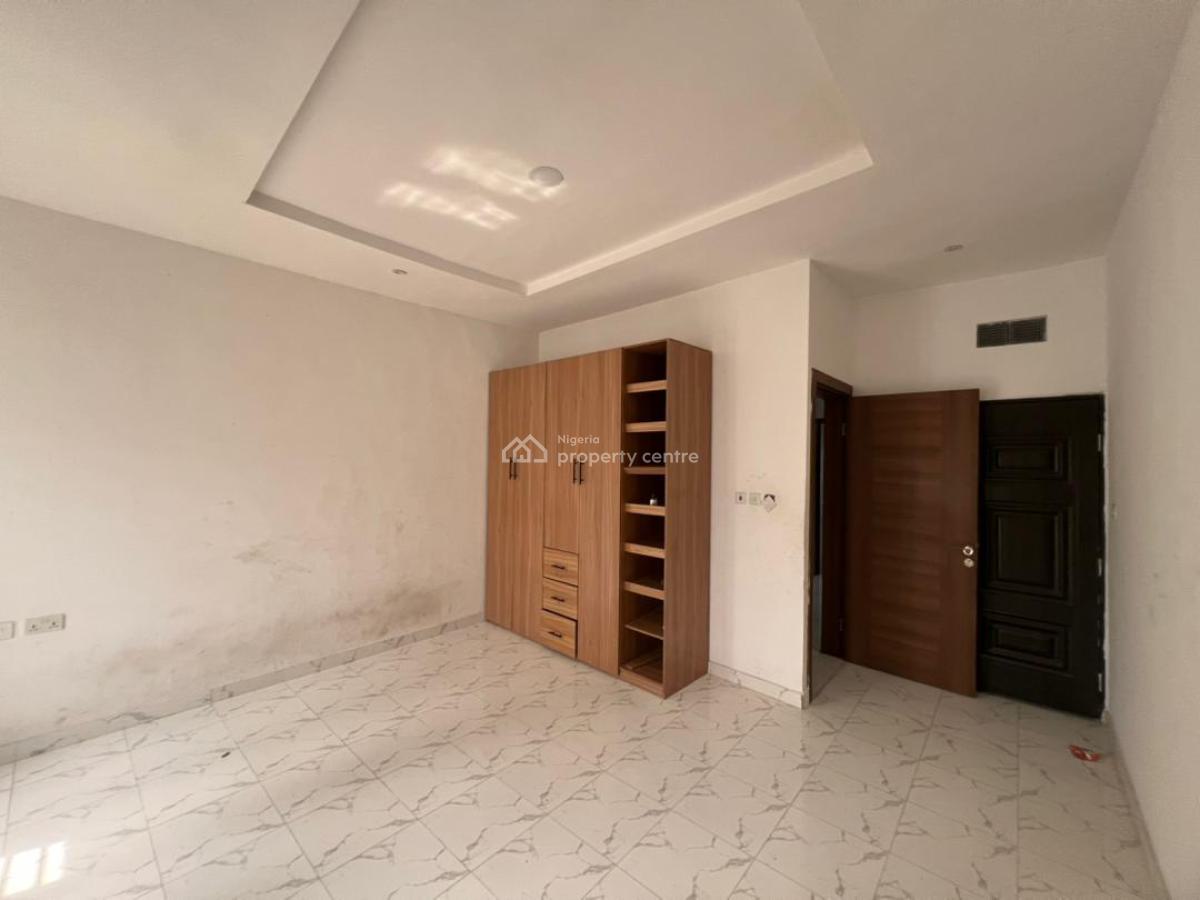 3 Bedrooms Terrace Duplex, Villa Estate, Ikota, Lekki, Lagos, Terraced Duplex for Sale