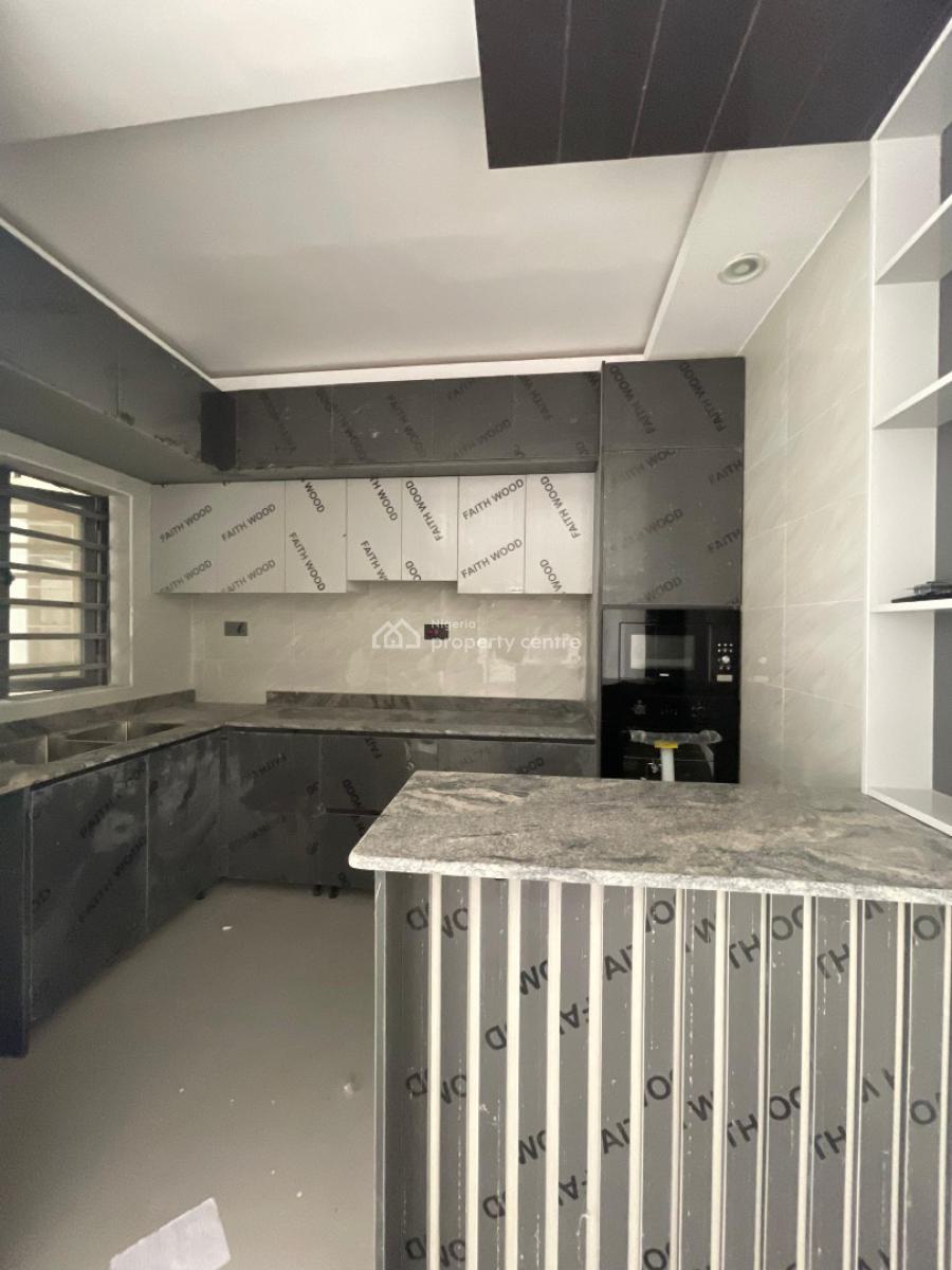 Affordable 2 Bedroom Apartment with Pool, Lekki Phase 1, Lekki, Lagos, Flat / Apartment for Sale