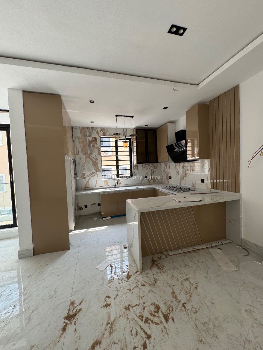 New 2 Bedroom Apartment, Lekki Phase 1, Lekki, Lagos, Flat / Apartment for Sale