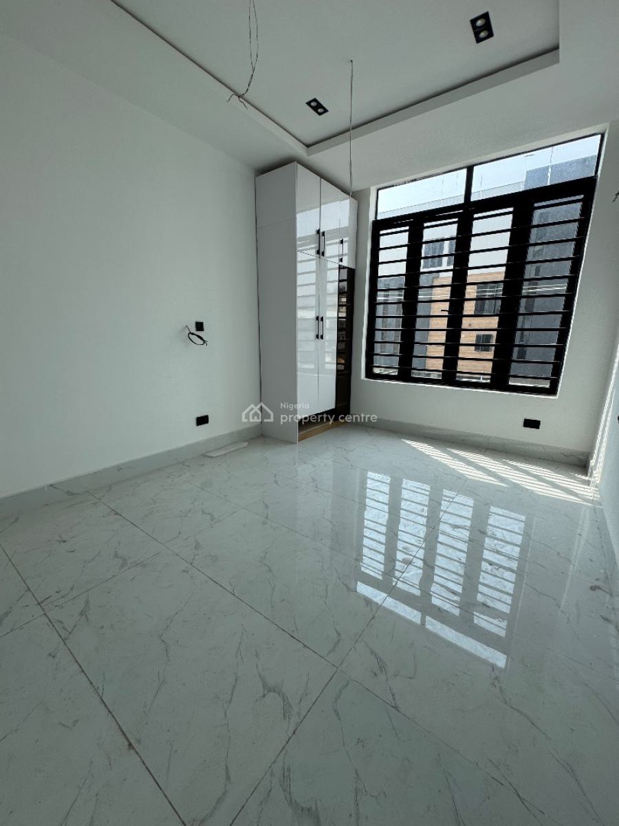 New 2 Bedroom Apartment, Lekki Phase 1, Lekki, Lagos, Flat / Apartment for Sale