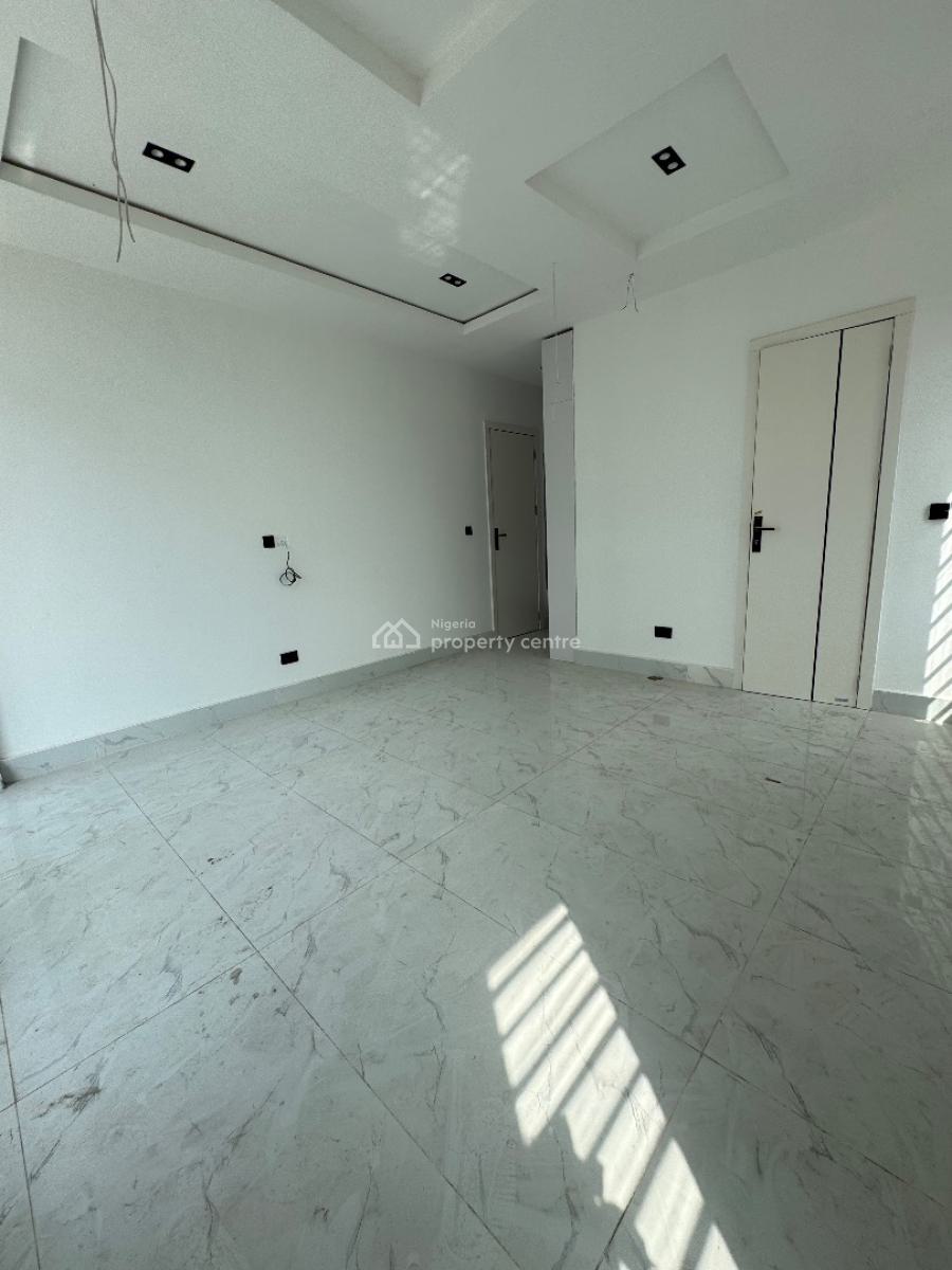 New 2 Bedroom Apartment, Lekki Phase 1, Lekki, Lagos, Flat / Apartment for Sale