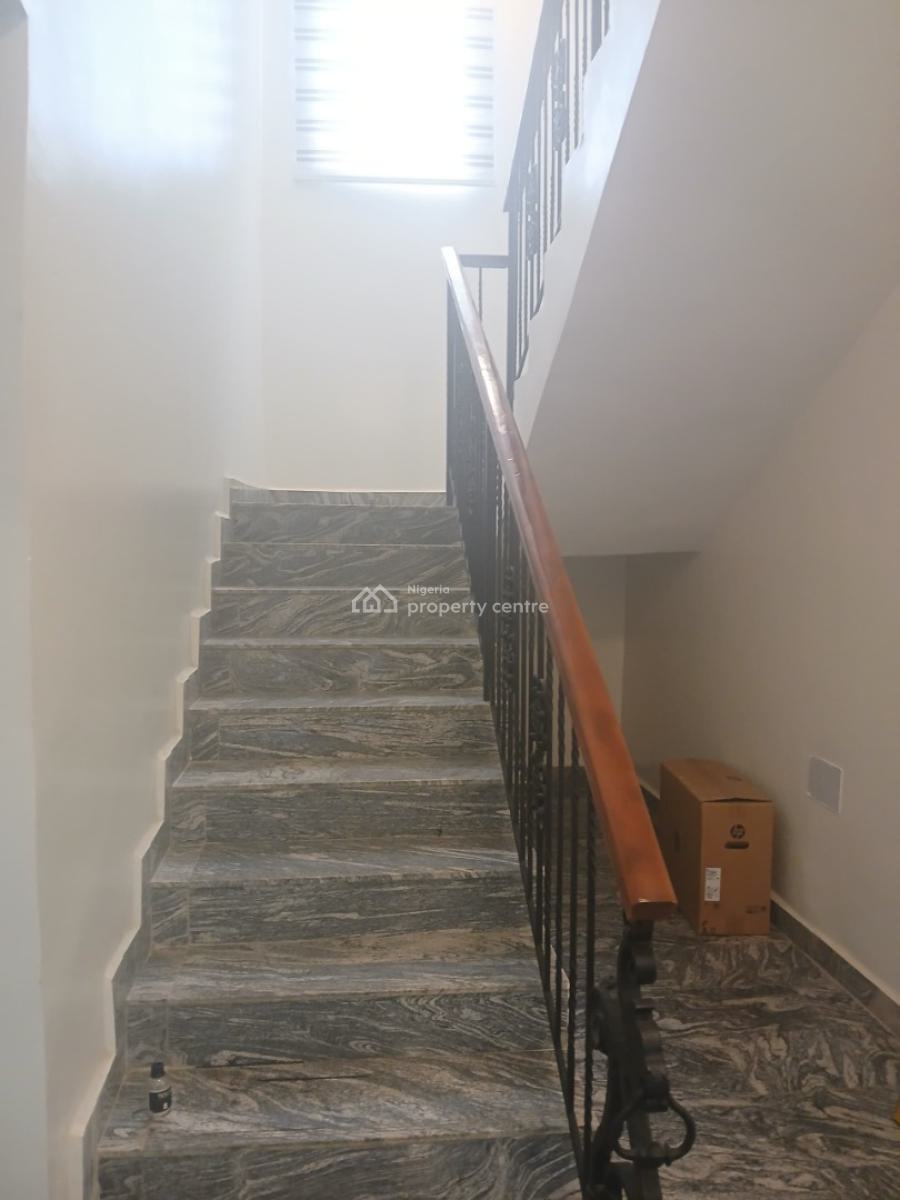 Clean and Neatly Finished 4 Bedroom Fully Detached Duplex & Bq, Maitama District, Abuja, Detached Duplex for Rent