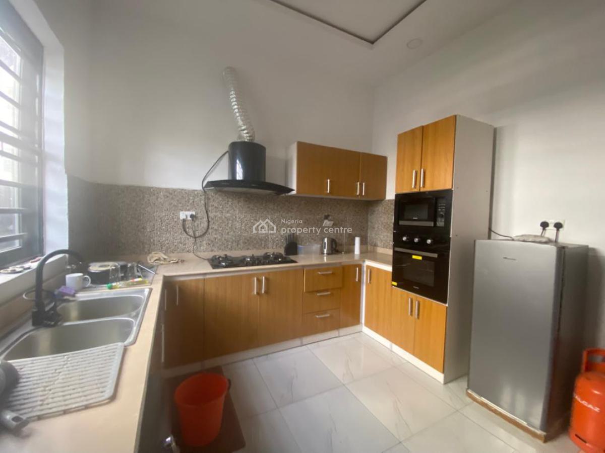 4 Bedrooms Terrace Duplex, Ikota, Lekki, Lagos, Detached Duplex for Sale