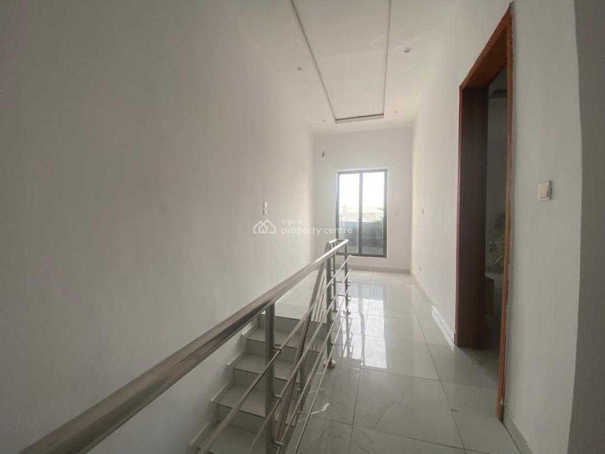 4 Bedrooms Terrace Duplex, Ikota, Lekki, Lagos, Detached Duplex for Sale