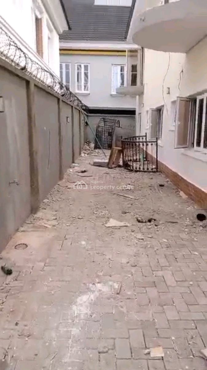 3 Bedroom Flat, Atunrase Estate, Gbagada, Lagos, Flat / Apartment for Rent