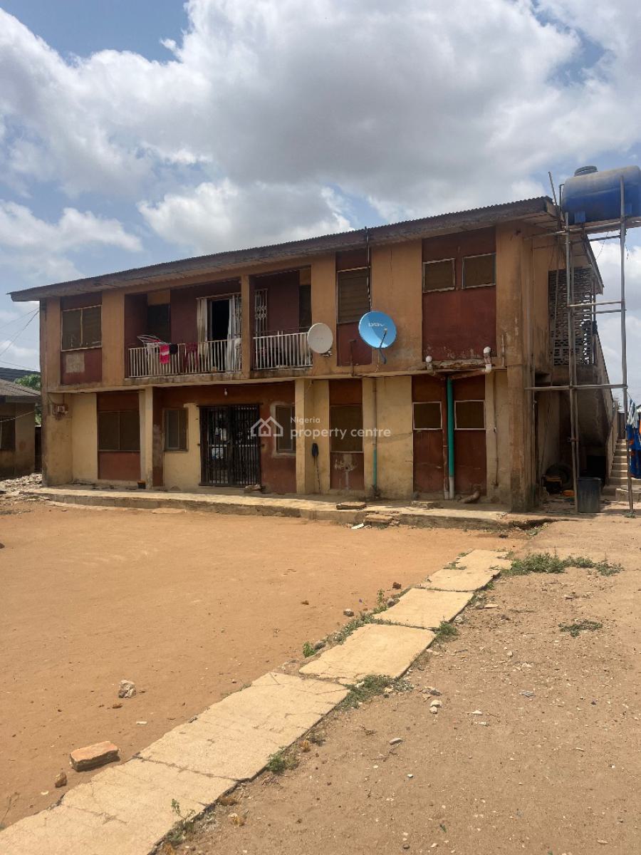 Block of Flats, Oluwalobamishe Street, Ejigbo, Lagos, Block of Flats for Sale
