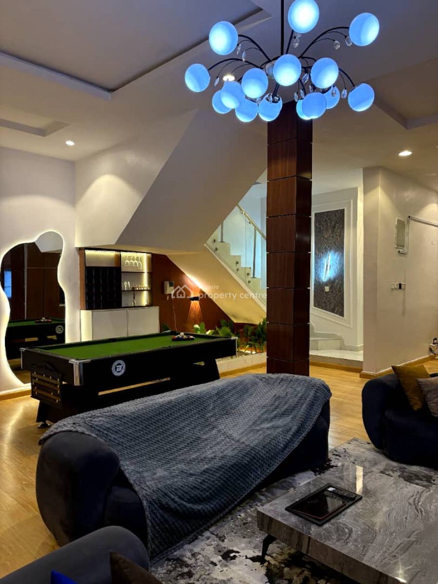 Luxury and Excellent 3bedroom Apartment, Off Spg Road, Ologolo Lekki, Ologolo, Lekki, Lagos, Flat / Apartment Short Let