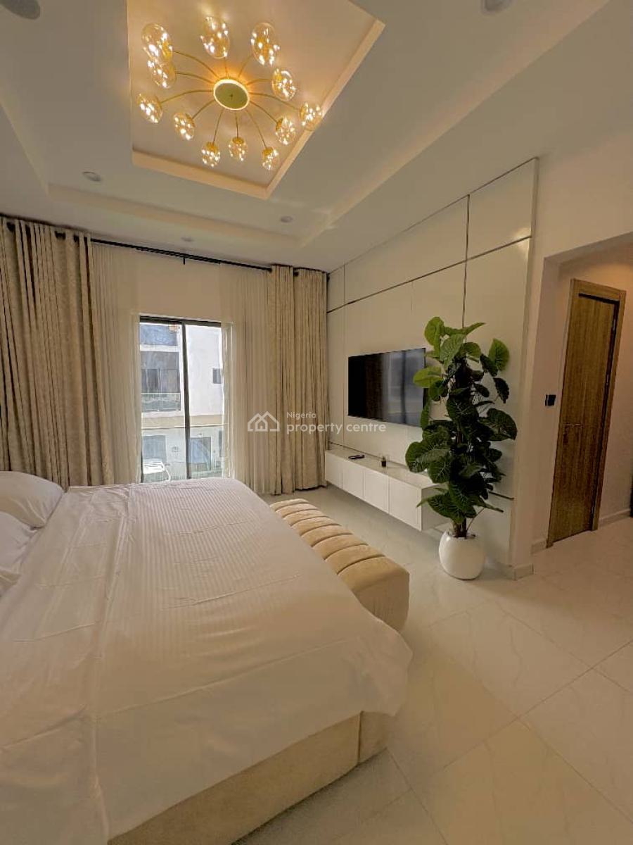 Luxury and Excellent 3bedroom Apartment, Off Spg Road, Ologolo Lekki, Ologolo, Lekki, Lagos, Flat / Apartment Short Let