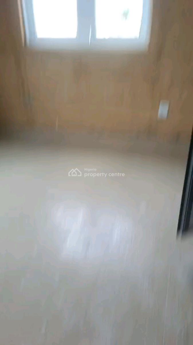 2 Bedroom Flat, Alagomeji, Yaba, Lagos, Flat / Apartment for Rent