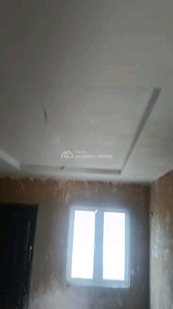 2 Bedroom Flat, Alagomeji, Yaba, Lagos, Flat / Apartment for Rent