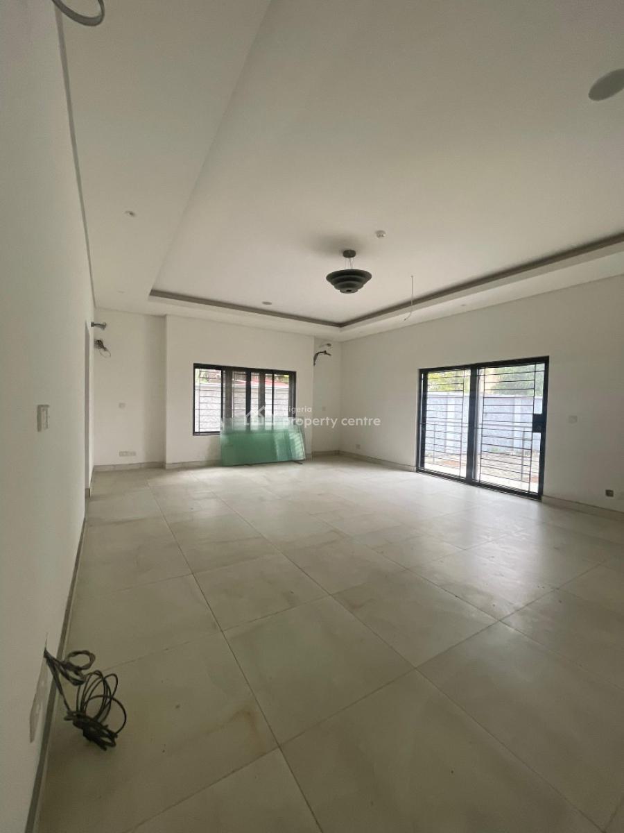 Newly Built 4 Units of 5 Bedroom Terraced Duplex, 4 Units of 5 Bedroom Terraced Duplex  on 1890sqm of Prime Land, Lekki Phase 1, Lekki, Lagos, Terraced Duplex for Sale