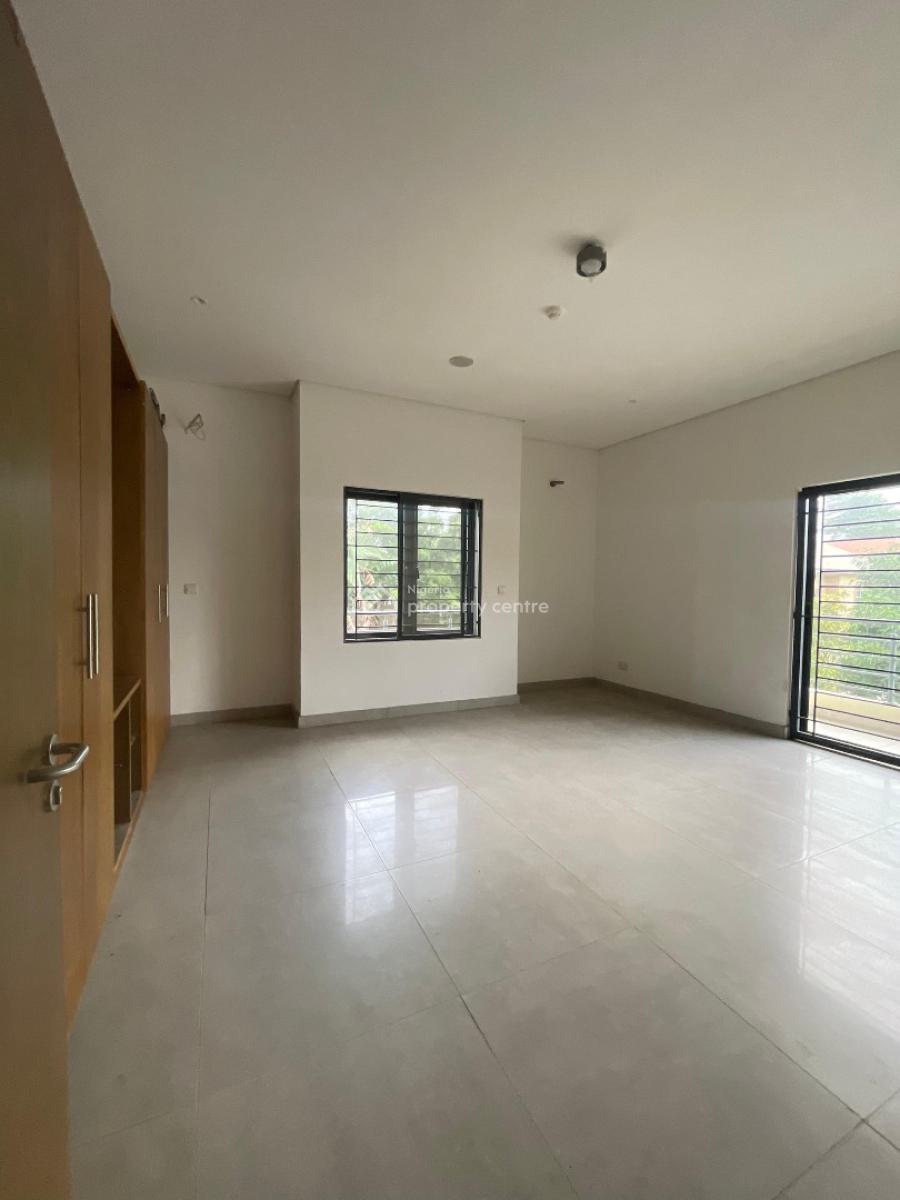 Newly Built 4 Units of 5 Bedroom Terraced Duplex, 4 Units of 5 Bedroom Terraced Duplex  on 1890sqm of Prime Land, Lekki Phase 1, Lekki, Lagos, Terraced Duplex for Sale