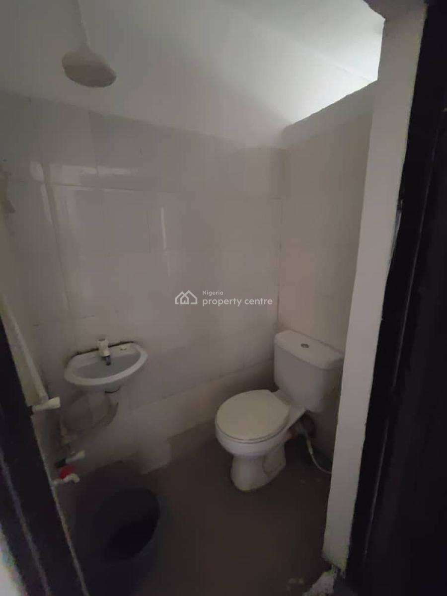 Spacious 3 Bedroom Terrace Duplex, Megamound Estate, Ikota, Lekki, Lagos, Terraced Duplex for Rent