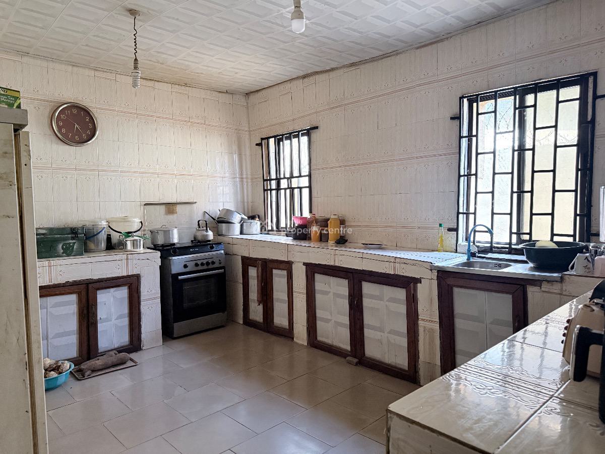 4 Bedroom House with Bq, Oke-opin Str, Gaa-akanbi, Ilorin West, Kwara, Detached Bungalow for Sale