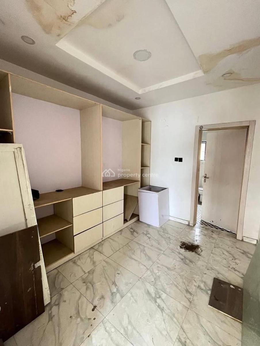 Spacious Built 4 Bedroom Self Compound Terrace Duplex  on 2 Floors, Idado, Lekki, Lagos, Terraced Duplex for Sale