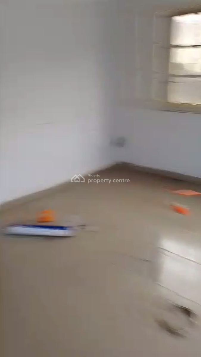 Lovely Ground Floor 2 Bedroom Apartment, Ogba - Agege Road, Via Guinness / Akilo, Ogba, Ikeja, Lagos, Flat / Apartment for Rent