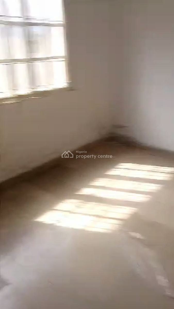 Lovely Ground Floor 2 Bedroom Apartment, Ogba - Agege Road, Via Guinness / Akilo, Ogba, Ikeja, Lagos, Flat / Apartment for Rent