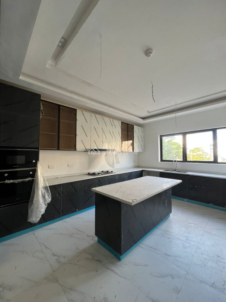 4-bedroom Townhouse with 2 Bqs, Ikoyi, Lagos, House for Rent