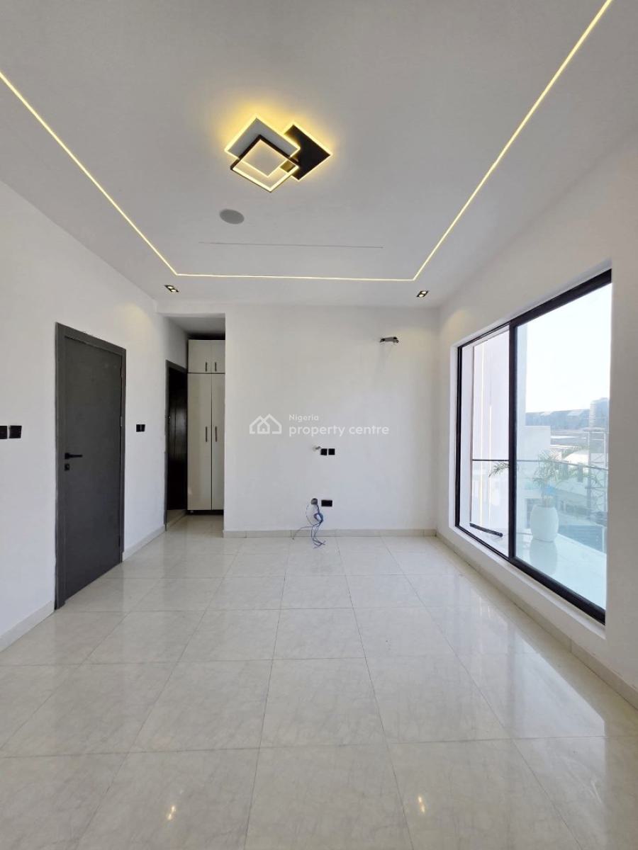 Stunning 4  Bedroom Semi-detached Triplex with a Bq and Swimming Pool, Orchid Road Lekki Lagos, Lekki, Lagos, Semi-detached Duplex for Sale