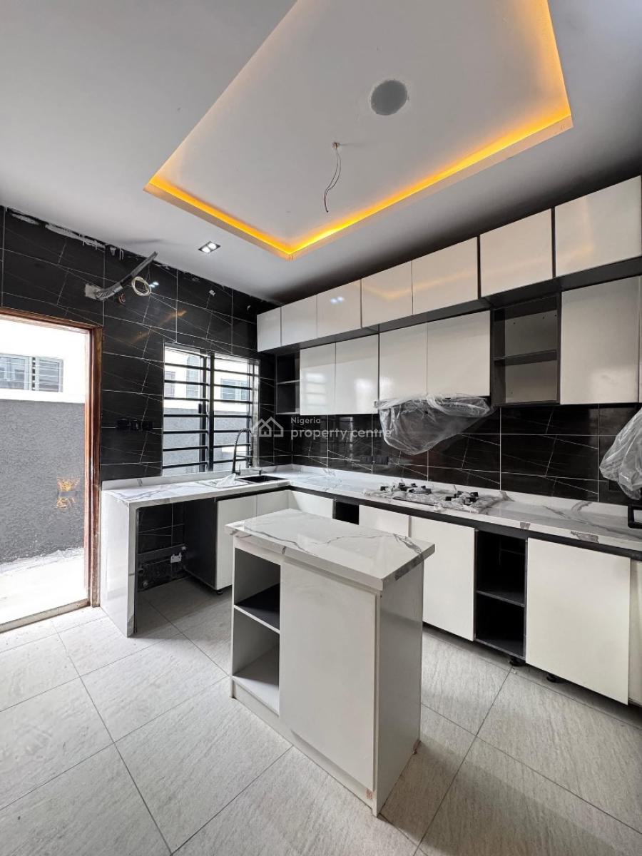 Stunning 4  Bedroom Semi-detached Triplex with a Bq and Swimming Pool, Orchid Road Lekki Lagos, Lekki, Lagos, Semi-detached Duplex for Sale