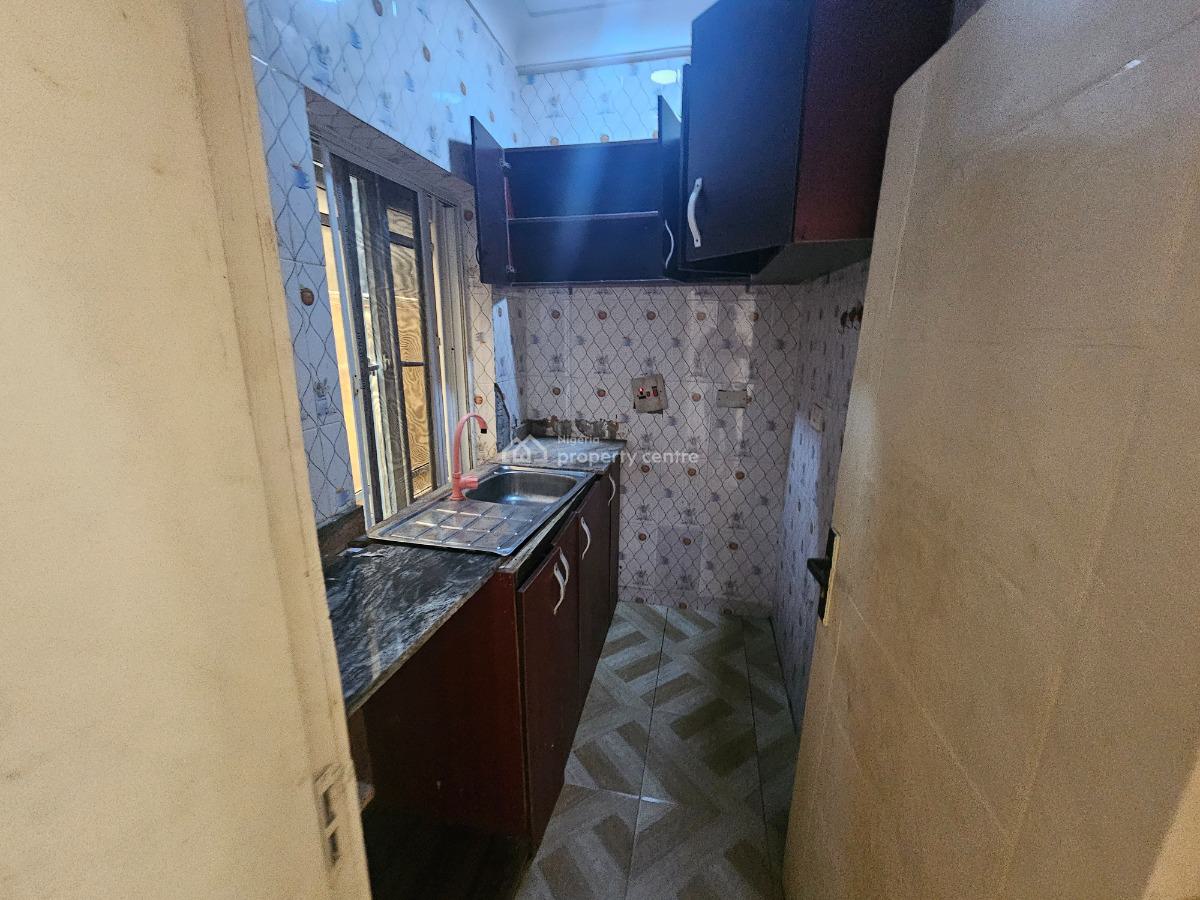 1-bedroom Apartment, Off Freedom Way, Lekki Phase 1, Lekki, Lagos, Mini Flat (room and Parlour) for Rent