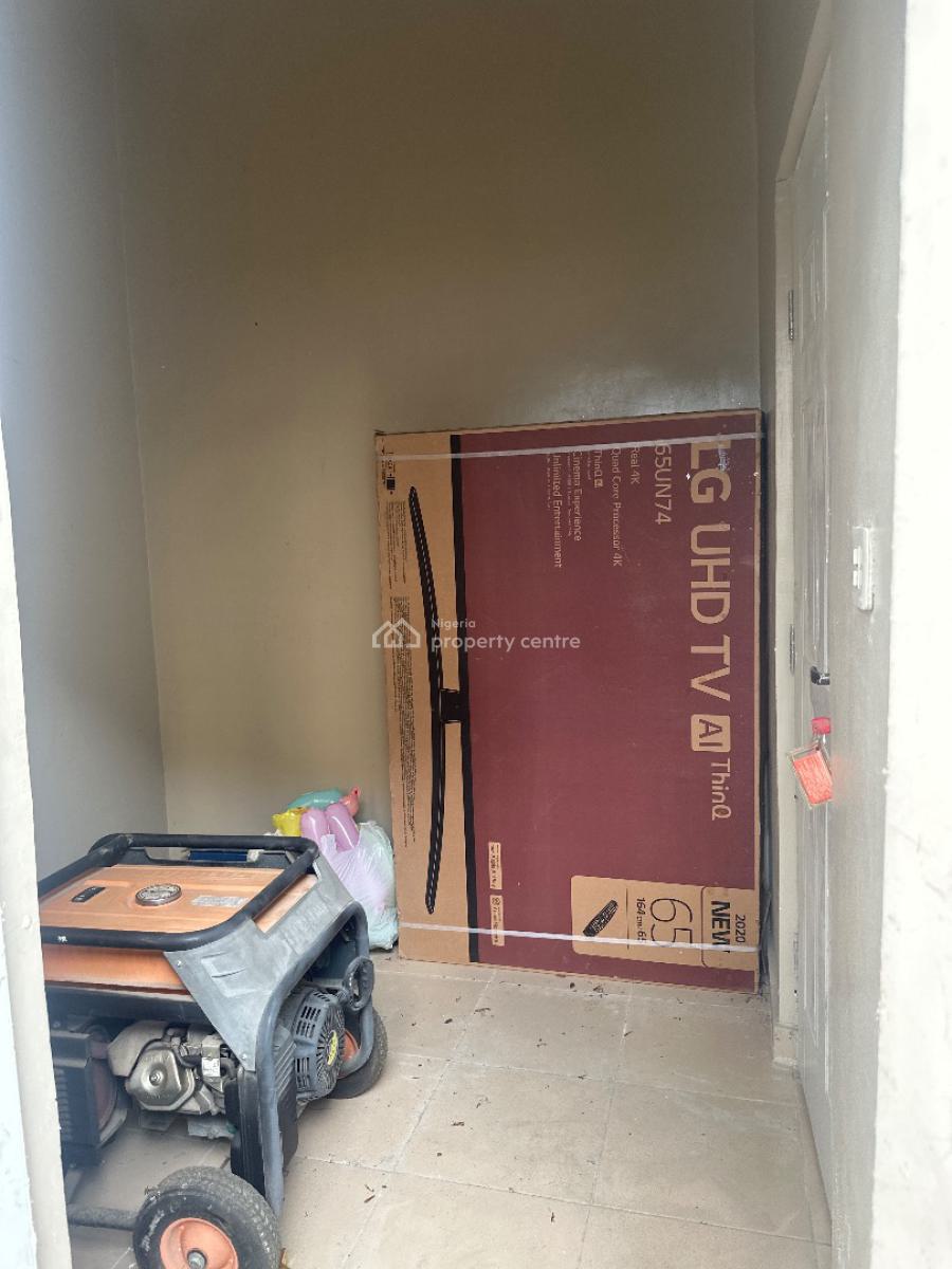 a Boys Quarter Room, Unity Homes Thomas Estate, Ajah, Lagos, Self Contain (single Rooms) for Rent