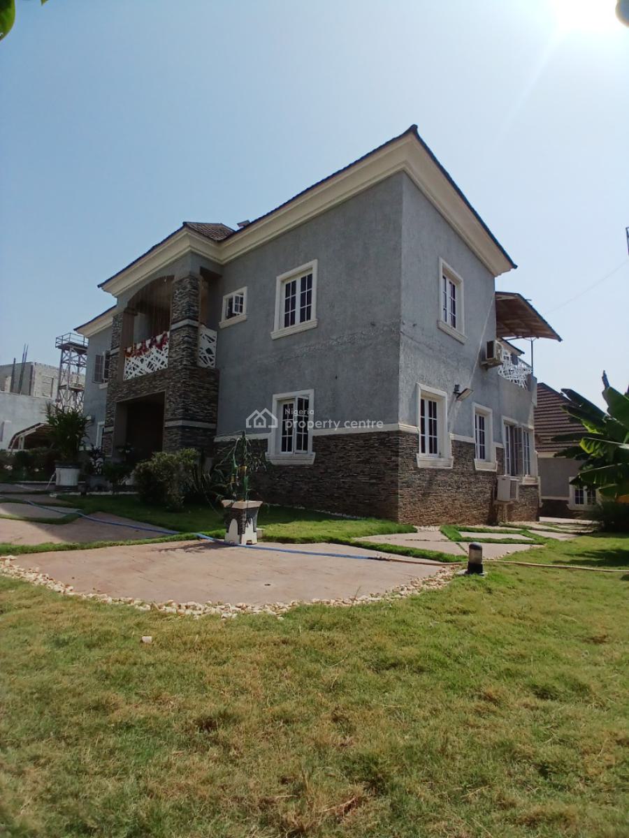 Well Built 5 Bedroom Mansion with Swimming Pool, Naf Valley Estate, Asokoro District, Abuja, Detached Duplex for Sale