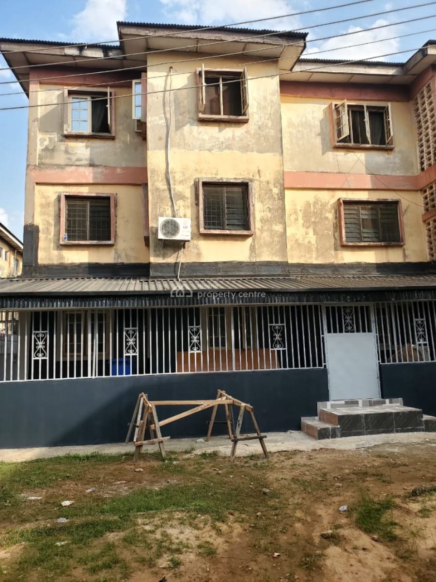 Three (3) Bedroom Flat, Lsdpc Ojokoro Housing Estate, Meiran, Ojokoro, Ifako-ijaiye, Lagos, Flat / Apartment for Sale