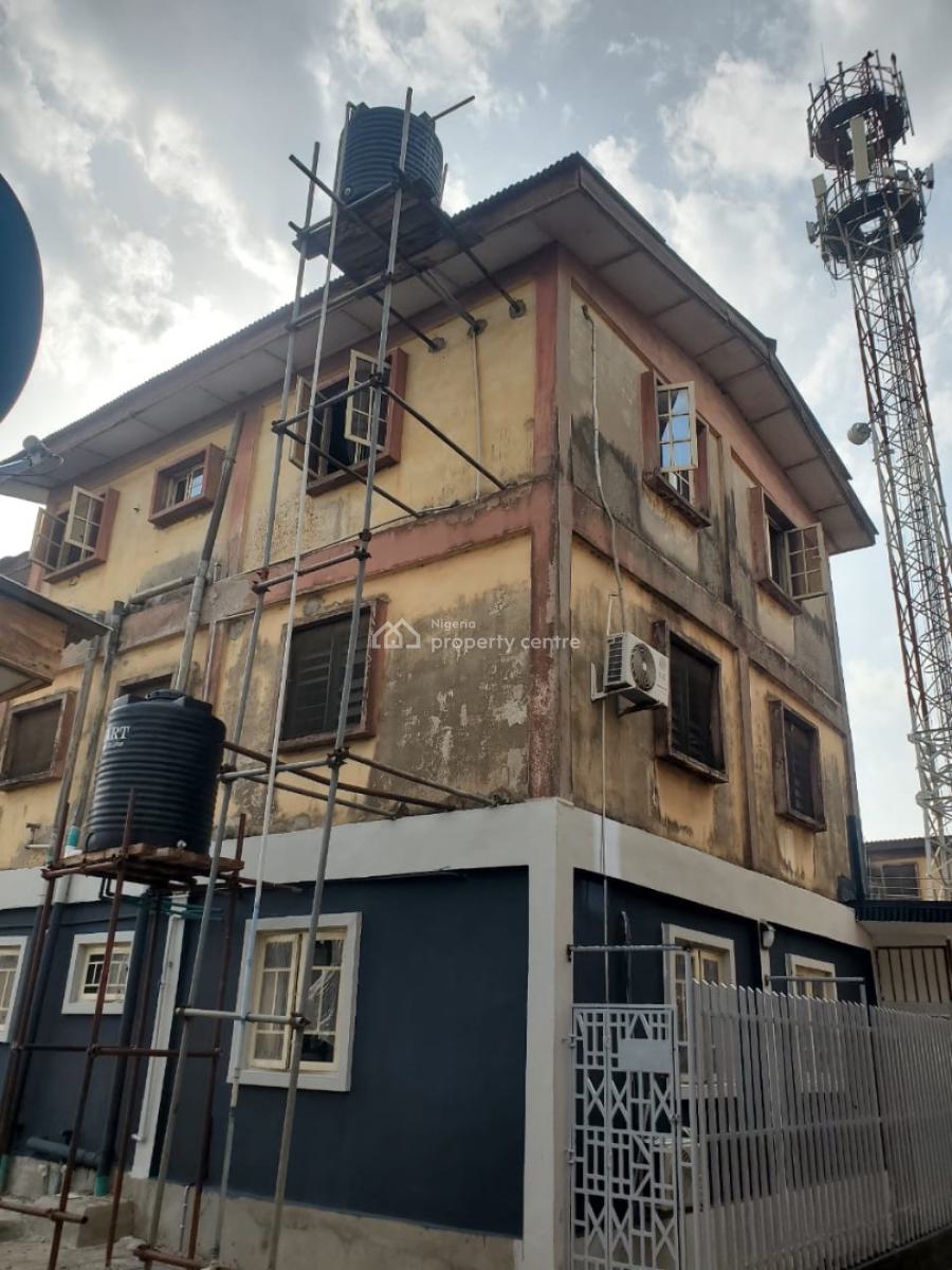 Three (3) Bedroom Flat, Lsdpc Ojokoro Housing Estate, Meiran, Ojokoro, Ifako-ijaiye, Lagos, Flat / Apartment for Sale