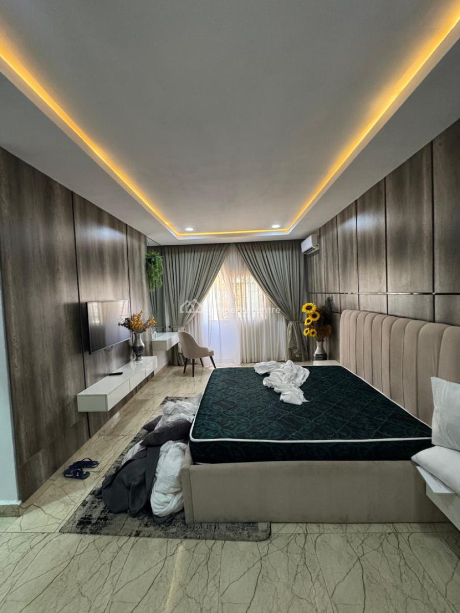 Smartly Designed 3 Bedroom Spacious & Serviced Apartment, Tarred Road, Gilmor, Jahi, Abuja, Flat / Apartment for Rent