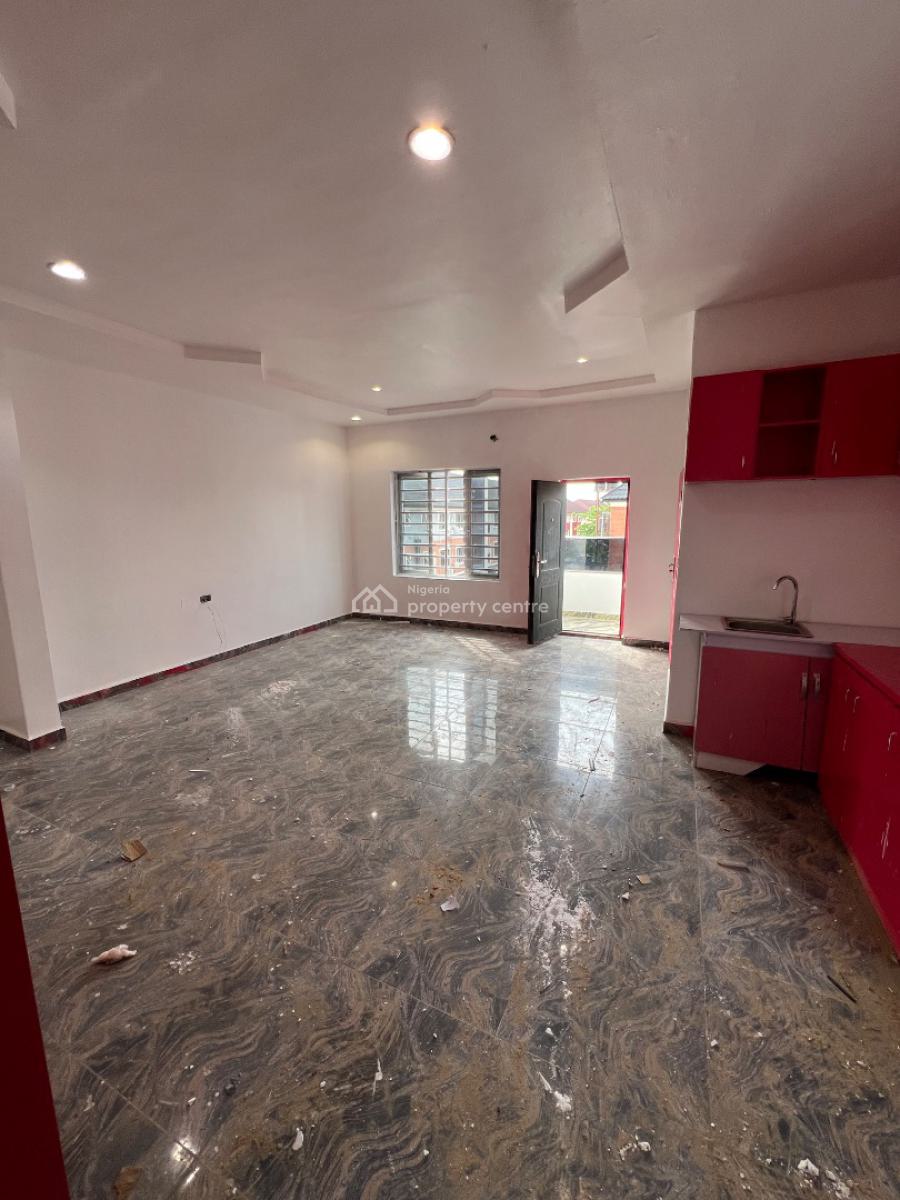 Super-massive Master Studio Apartment in a Secure Court, Osapa London Estate, Osapa, Lekki, Lagos, Self Contain (single Rooms) for Rent