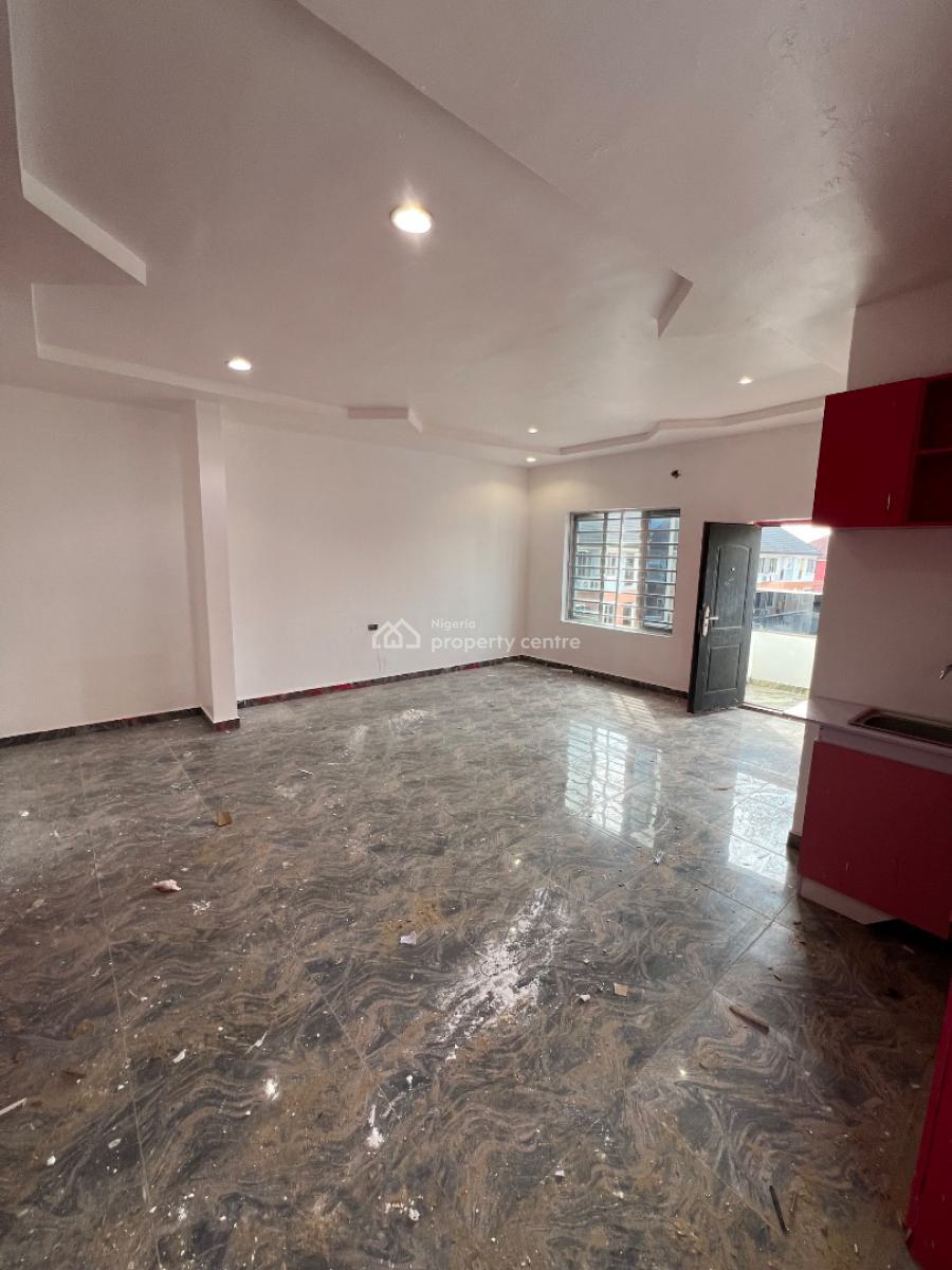 Super-massive Master Studio Apartment in a Secure Court, Osapa London Estate, Osapa, Lekki, Lagos, Self Contain (single Rooms) for Rent