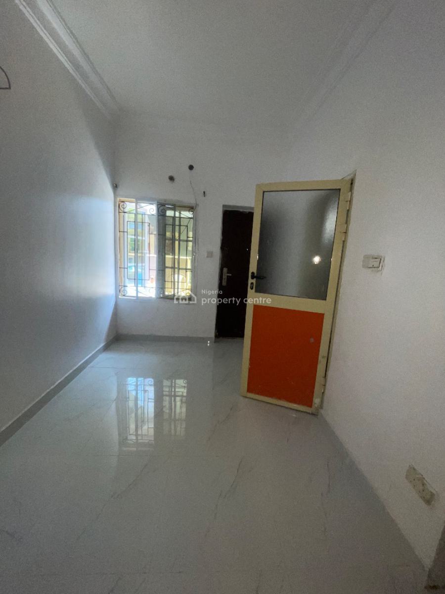 a Spacious Room and Parlor, Paradise Estate, Chevron Drive, Lekki, Lagos, Mini Flat (room and Parlour) for Rent